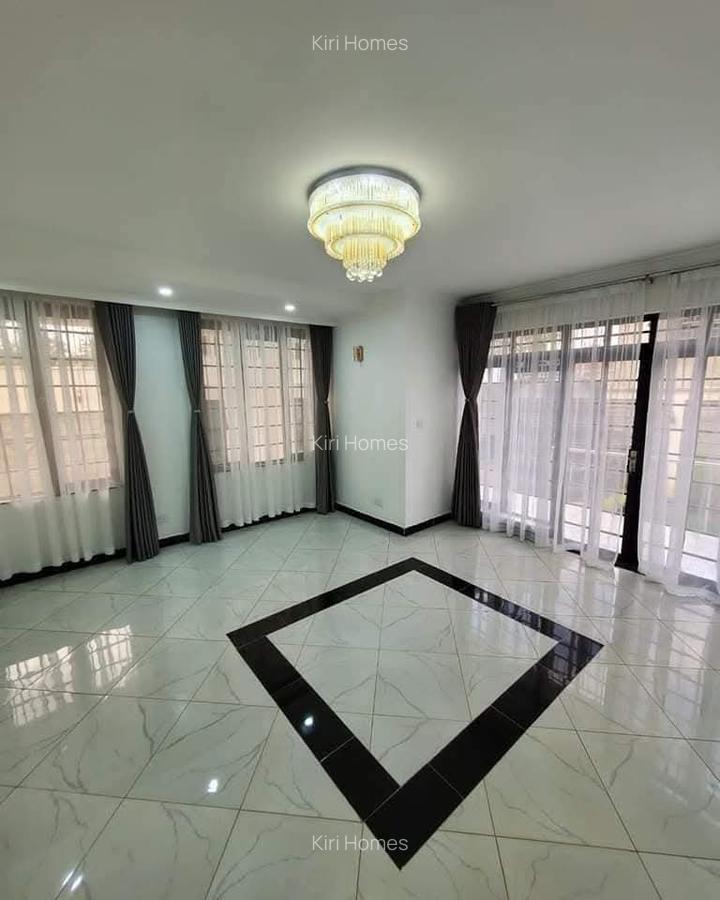 7 Bed Townhouse with En Suite in Karen - 5