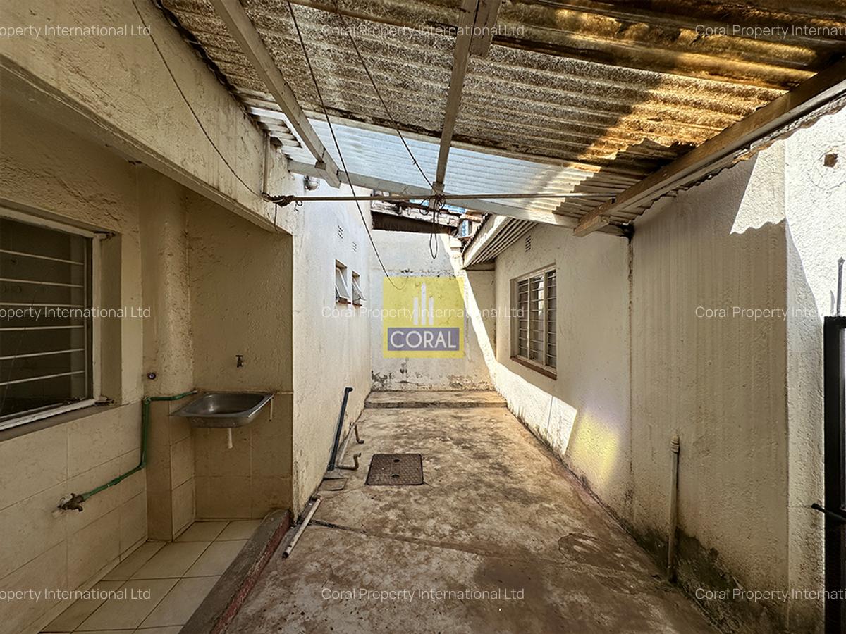 4 Bed Townhouse in Waiyaki Way - 11