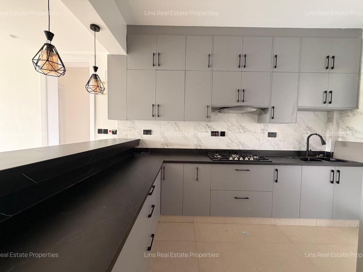 Serviced 1 Bed Apartment with En Suite in Runda - 8