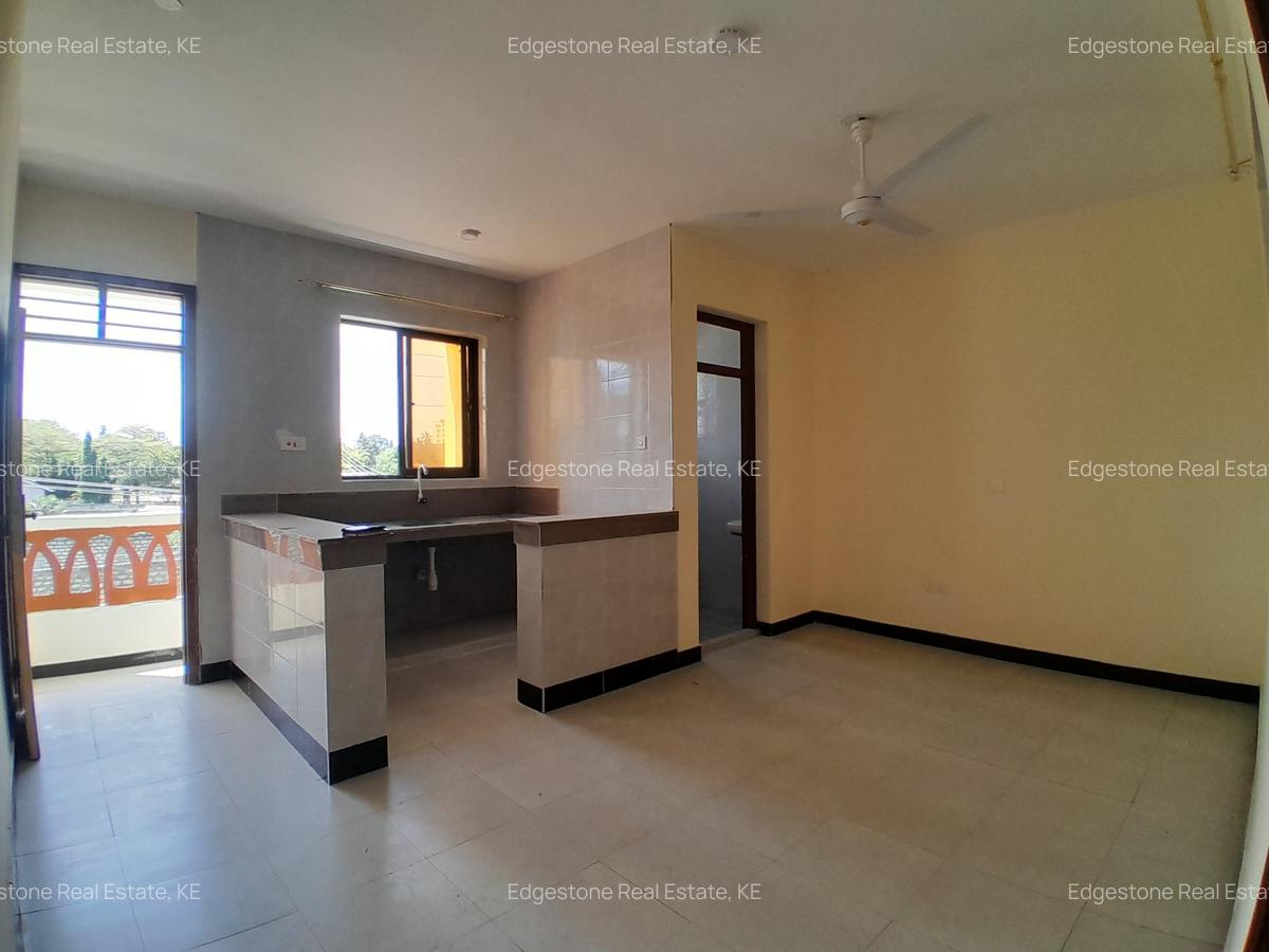 Studio Apartment with Borehole in Mtwapa - 7