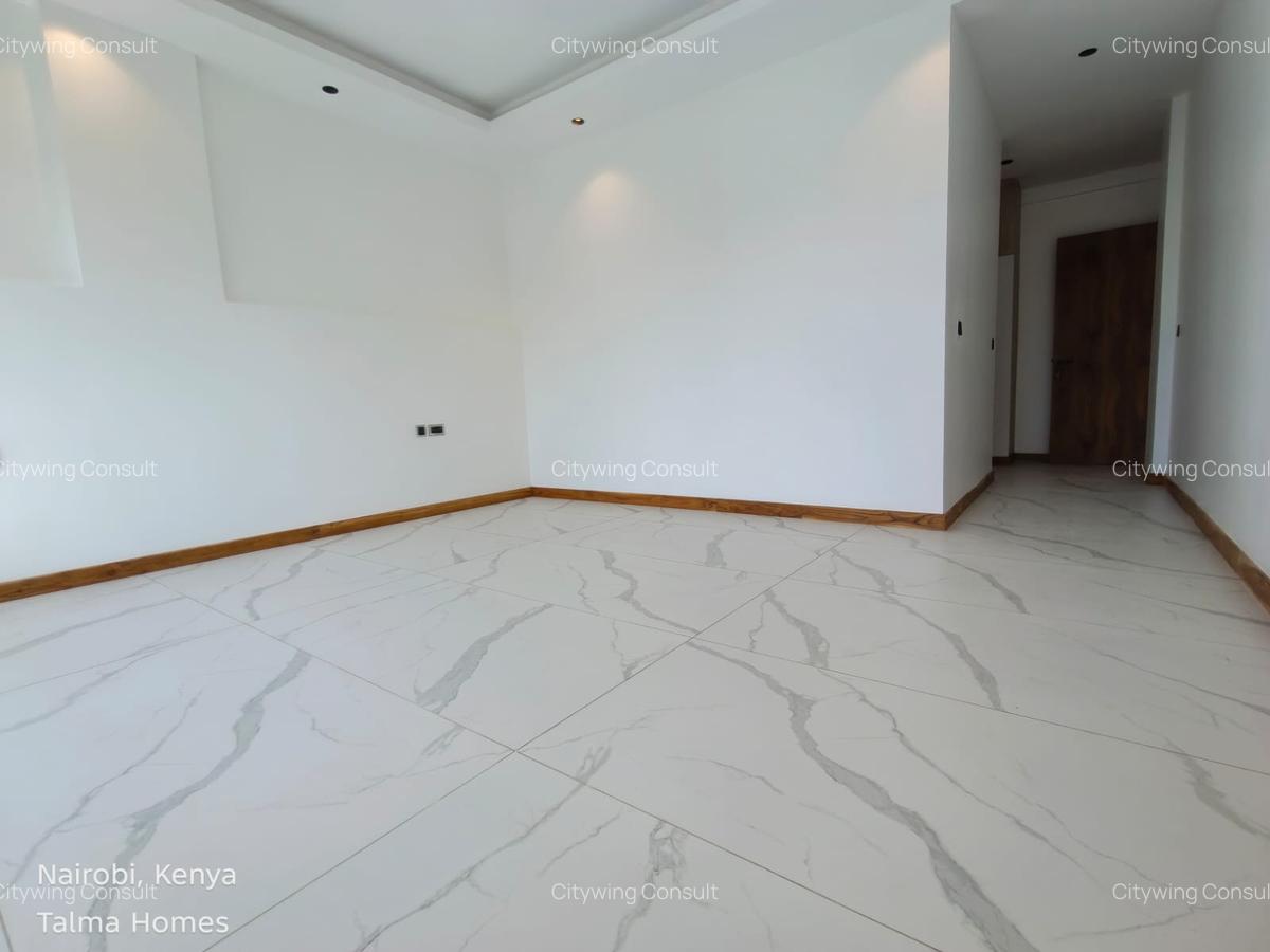 2 Bed Apartment with En Suite at Peponi Road - 15