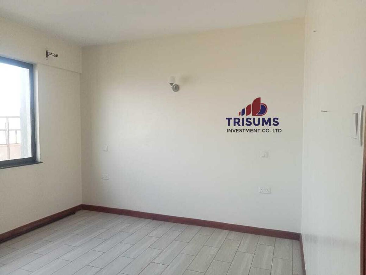 Serviced 3 Bed Apartment with En Suite in Parklands - 7