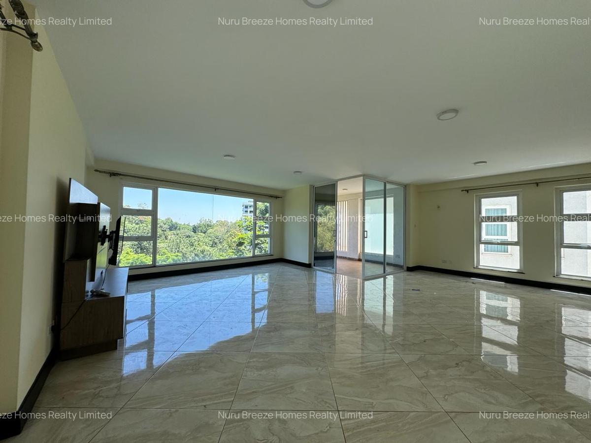 4 Bed Apartment with En Suite in General Mathenge - 12