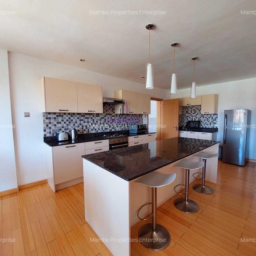 Serviced 2 Bed Apartment with En Suite at Brookside Drive - 4