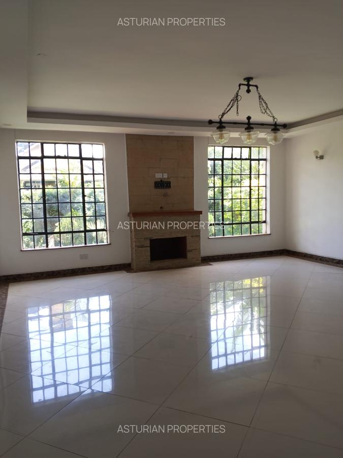 4 Bed Townhouse with En Suite in Kitisuru - 3
