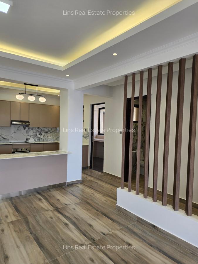 2 Bed Apartment with En Suite in Brookside - 5