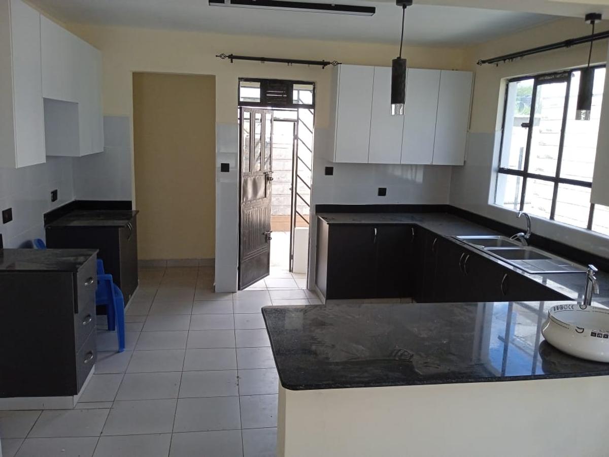 4 Bed House with En Suite in Kitengela - 8