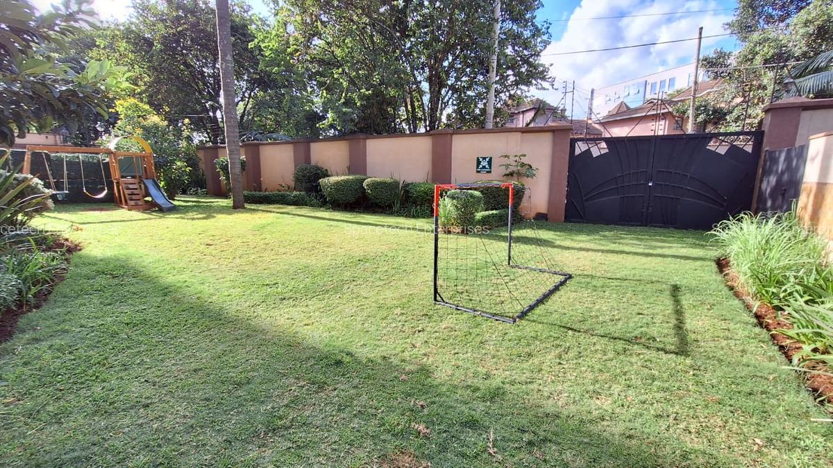 3 Bed Apartment with En Suite in Westlands Area - 4