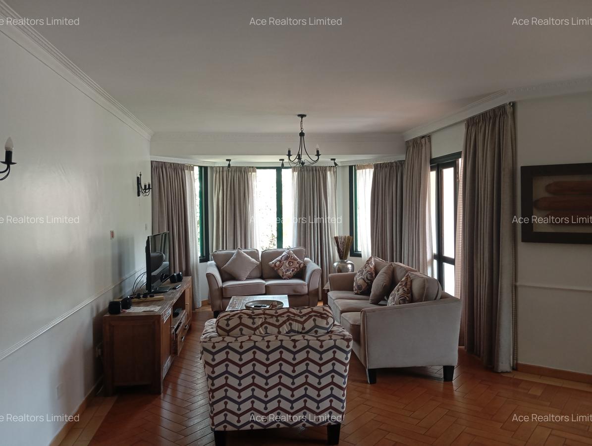 3 Bed Townhouse with En Suite at Brookside Drive - 3
