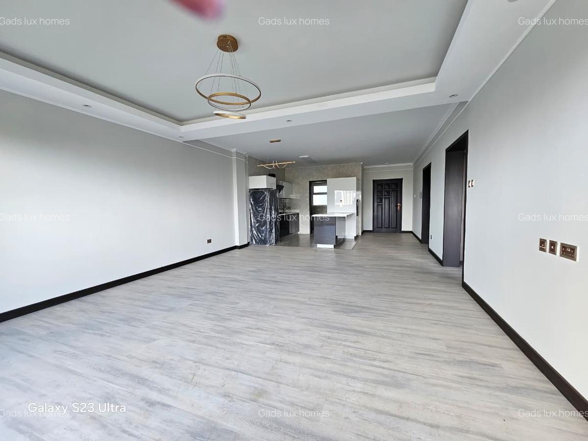 2 Bed Apartment with En Suite at Riverside - 1