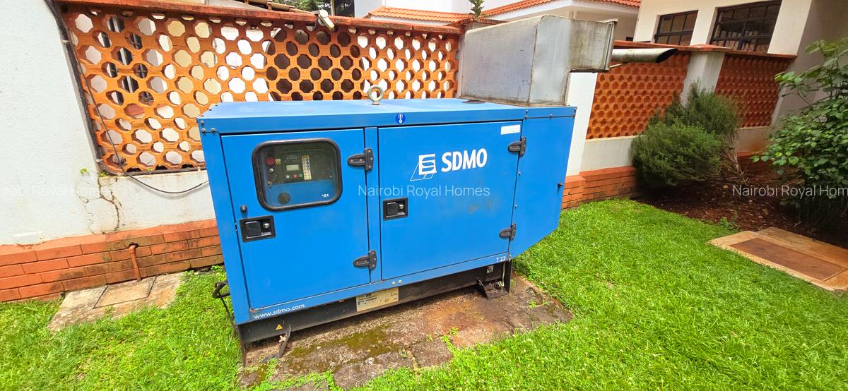 5 Bed Townhouse with En Suite at Lavington Convent Drive - 6