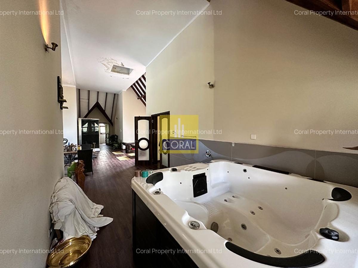 5 Bed Villa with En Suite in Lower Kabete - 11