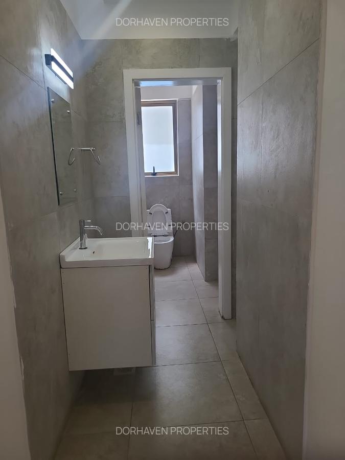 4 Bed Apartment with En Suite at Lavington - 8