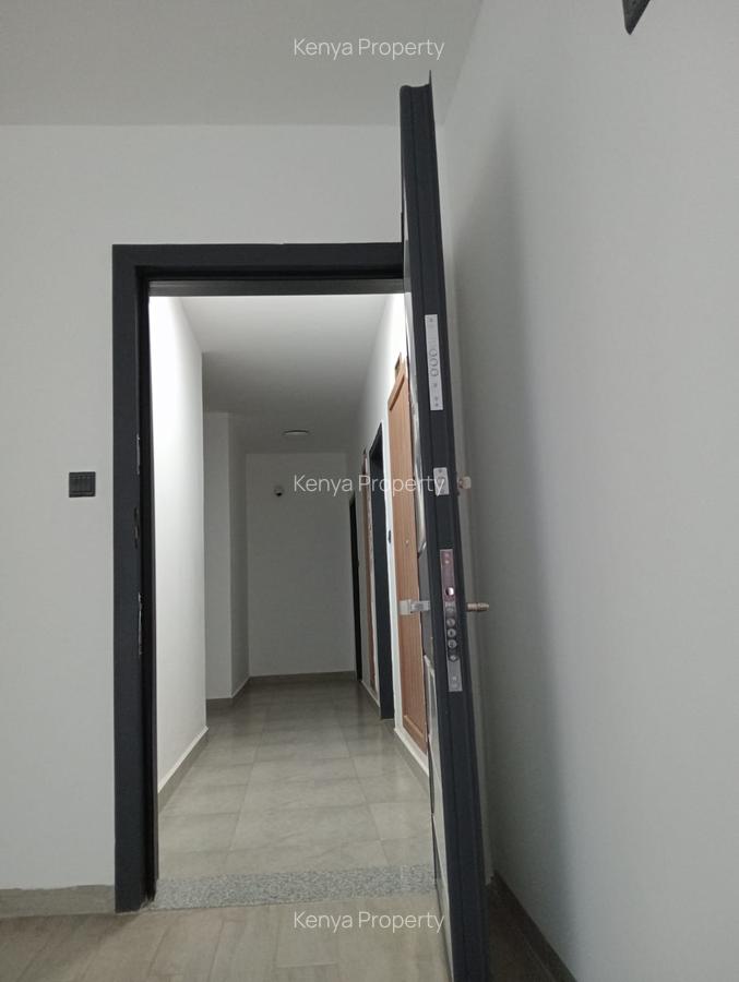 2 Bed Apartment with En Suite at Argwings Kodhek Road - 7