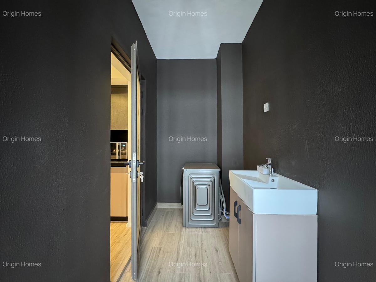 Furnished 2 Bed Apartment with En Suite at Rosslyn - 17