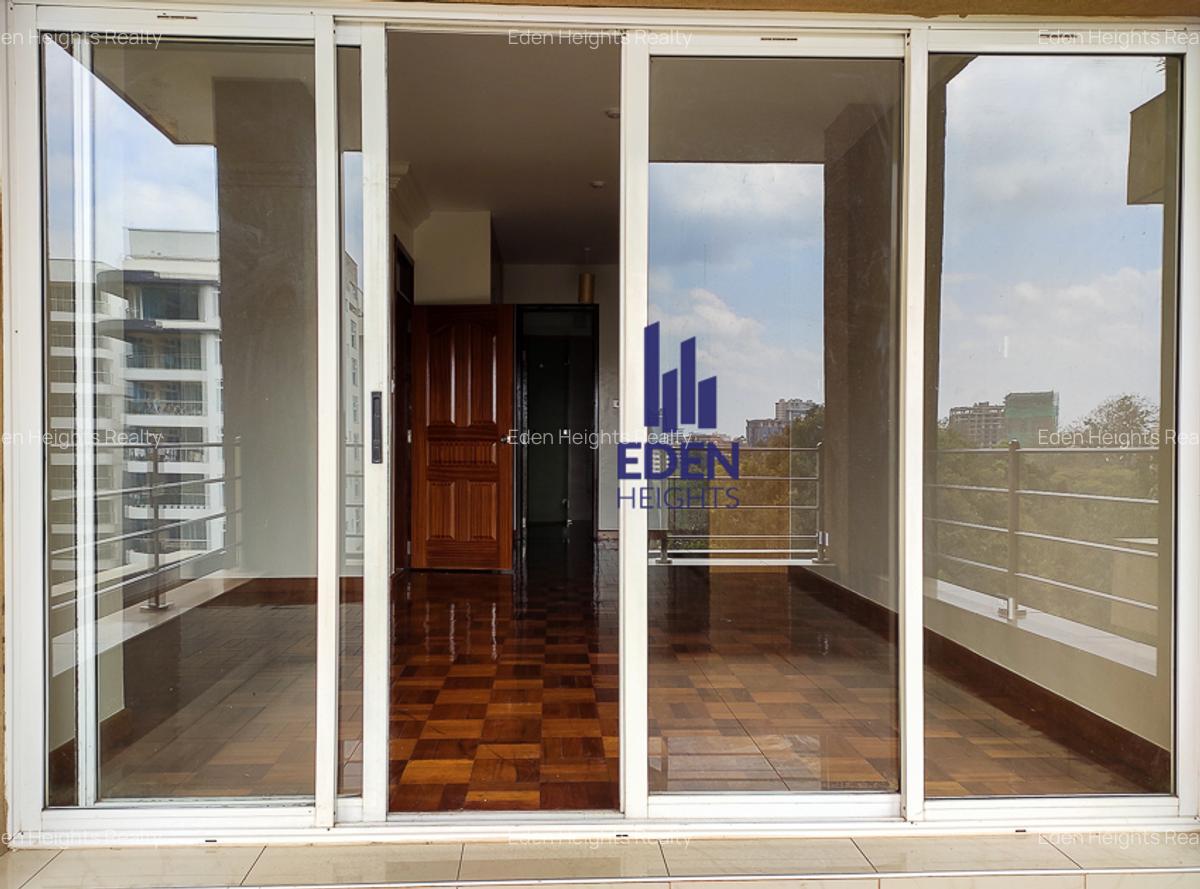 3 Bed Apartment with En Suite in Kileleshwa - 10
