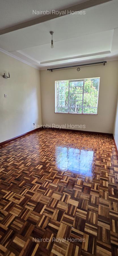 4 Bed Townhouse with En Suite at Lavington Green - 3