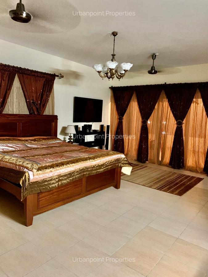 4 Bed House with En Suite in Nyali Area - 15