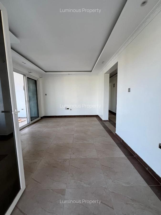 5 Bed House with En Suite at Kamakis - 10