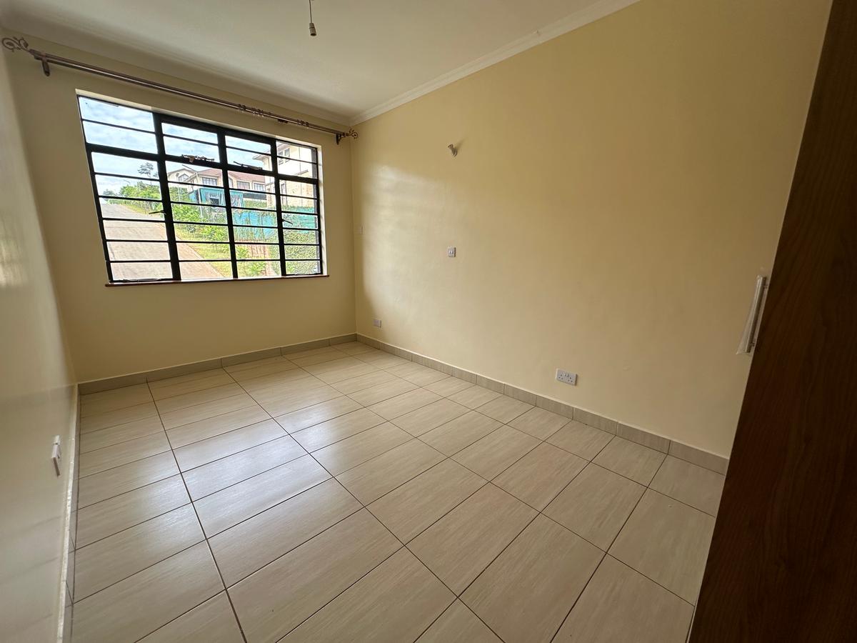 4 Bed Townhouse with En Suite at Kiambu - 13