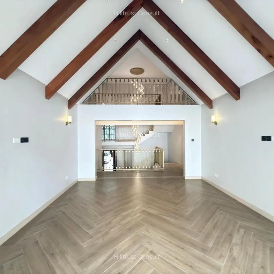 6 Bed Villa with En Suite in Lavington - 6