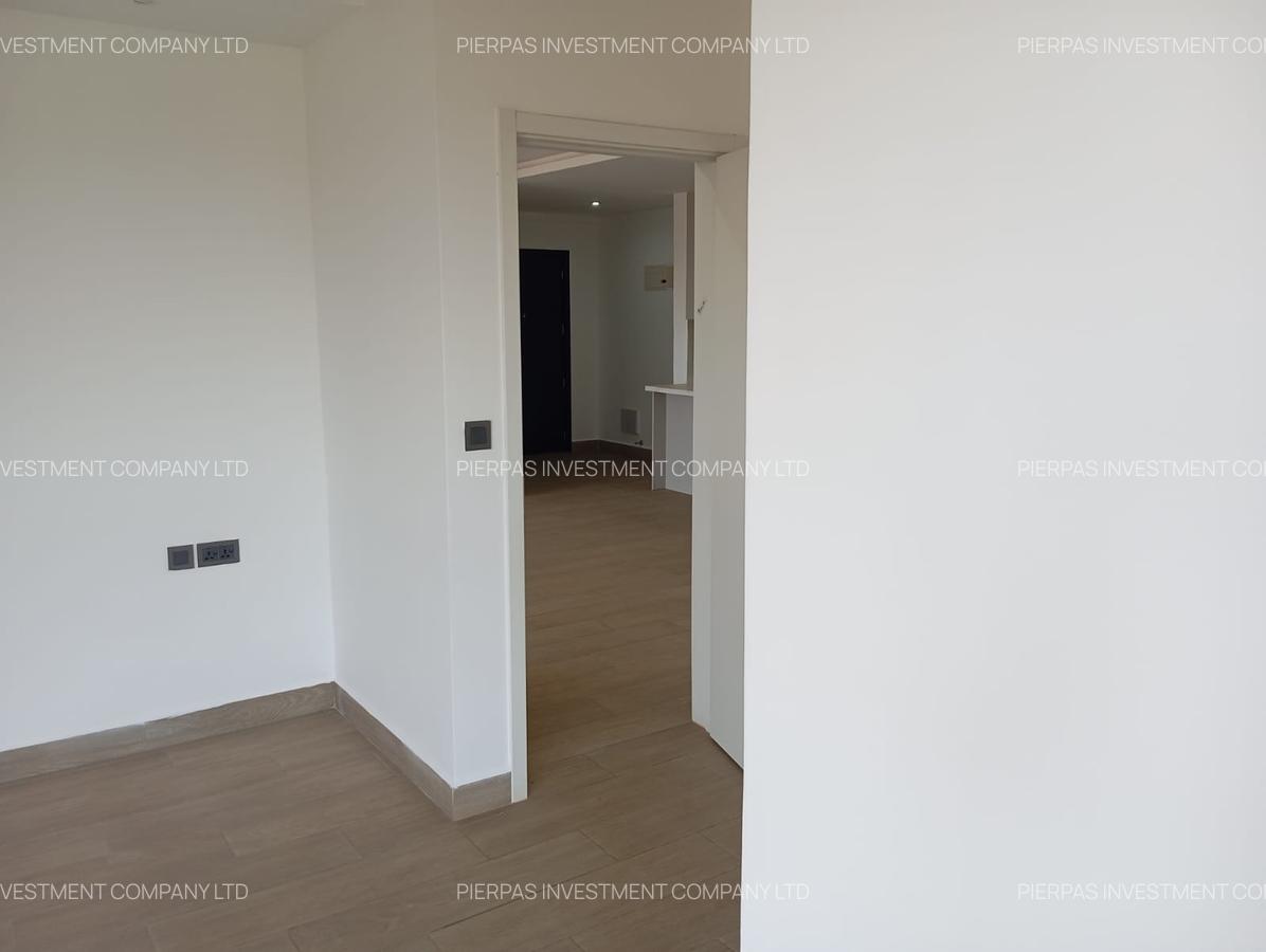 3 Bed Townhouse with En Suite in Riverside - 1