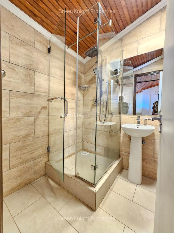 Serviced 2 Bed Apartment with En Suite in Westlands Area - 8