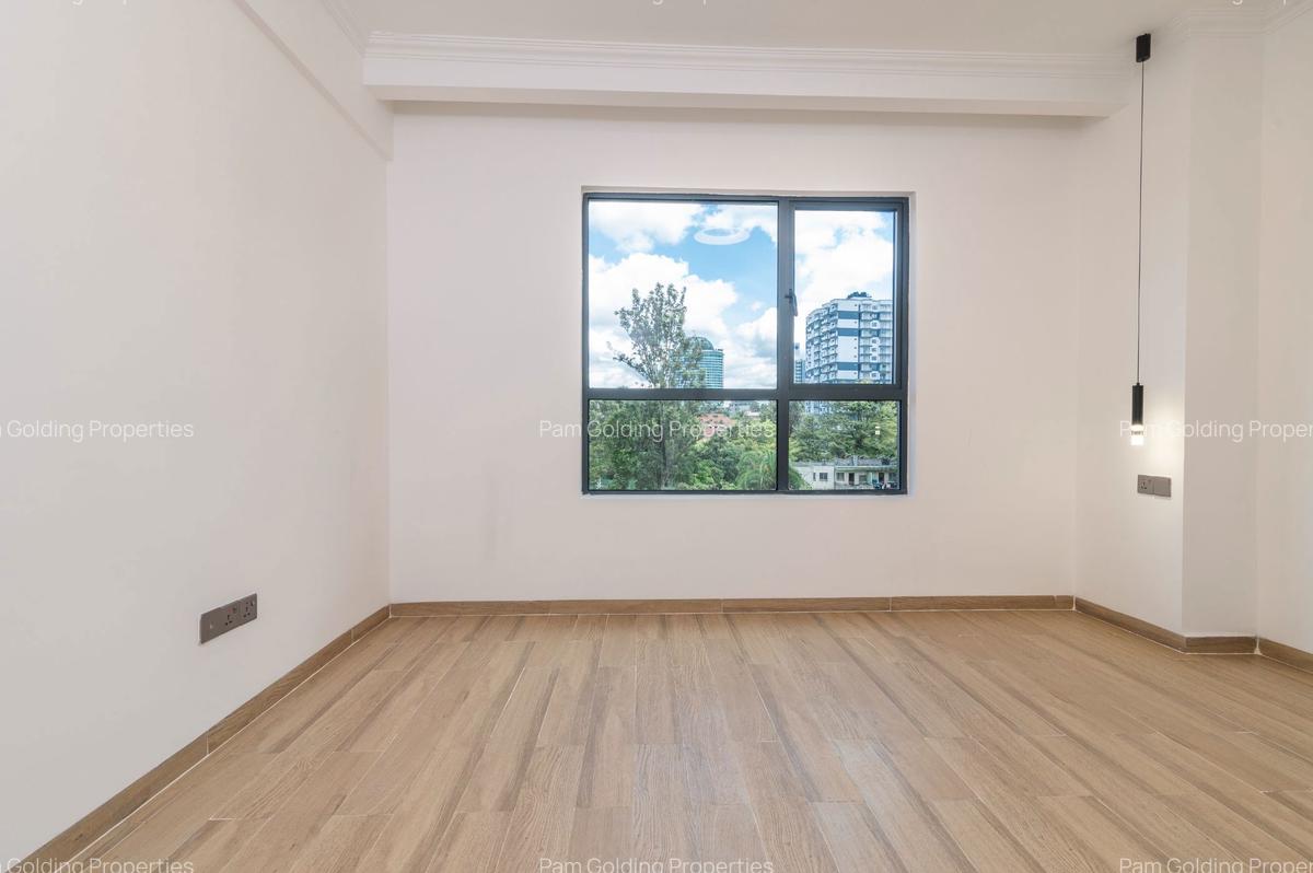 2 Bed Apartment with En Suite in Rhapta Road - 8