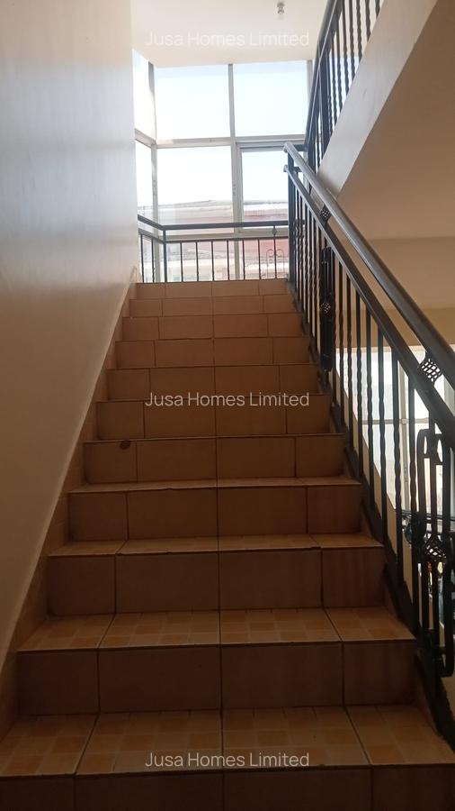 3 Bed Apartment with Parking in Kisumu - 5