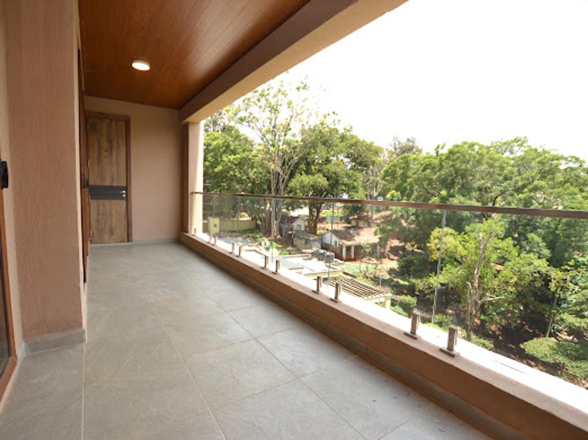 2 Bed Apartment with En Suite at Peponi Road - 2