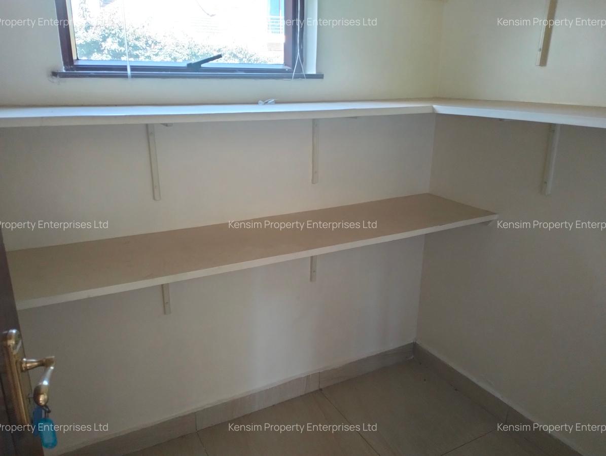 5 Bed Townhouse with En Suite in Karen - 7