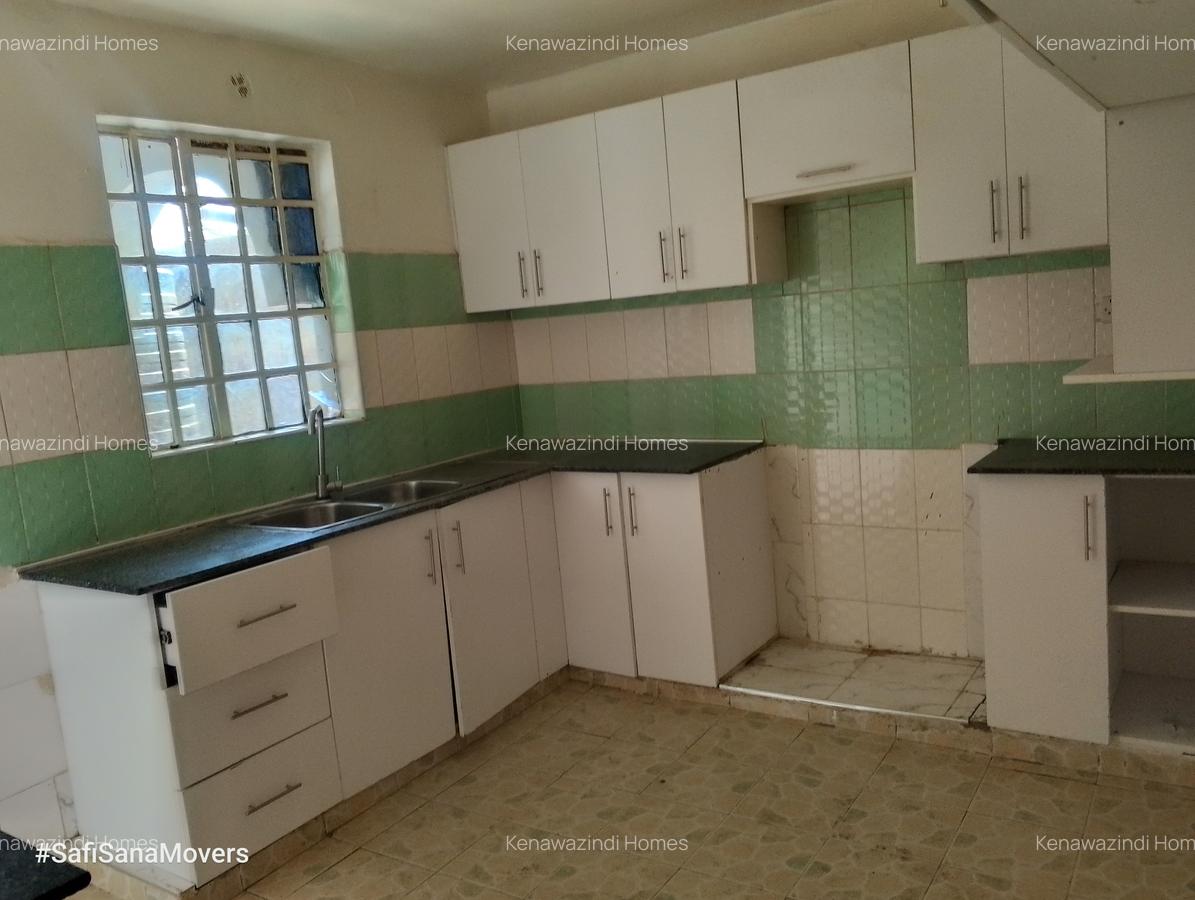 5 Bed House with En Suite at Syokimau - 8