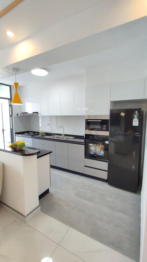 2 Bed Apartment with En Suite in Kilimani - 4