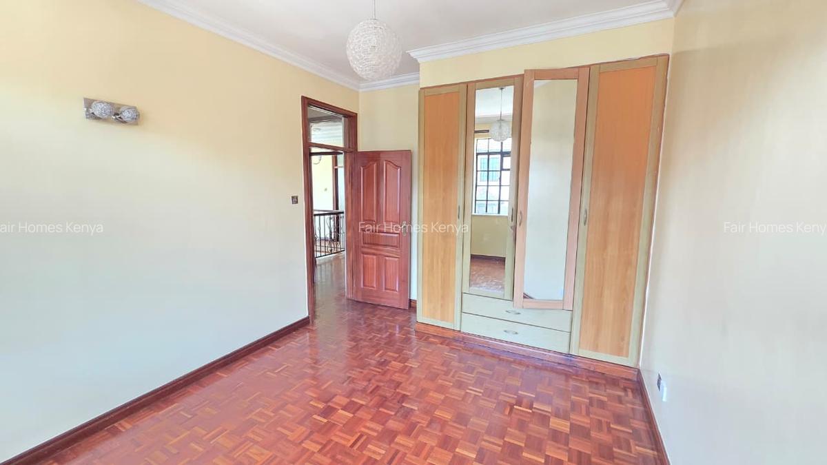 4 Bed Townhouse with En Suite at Manyani East - 13