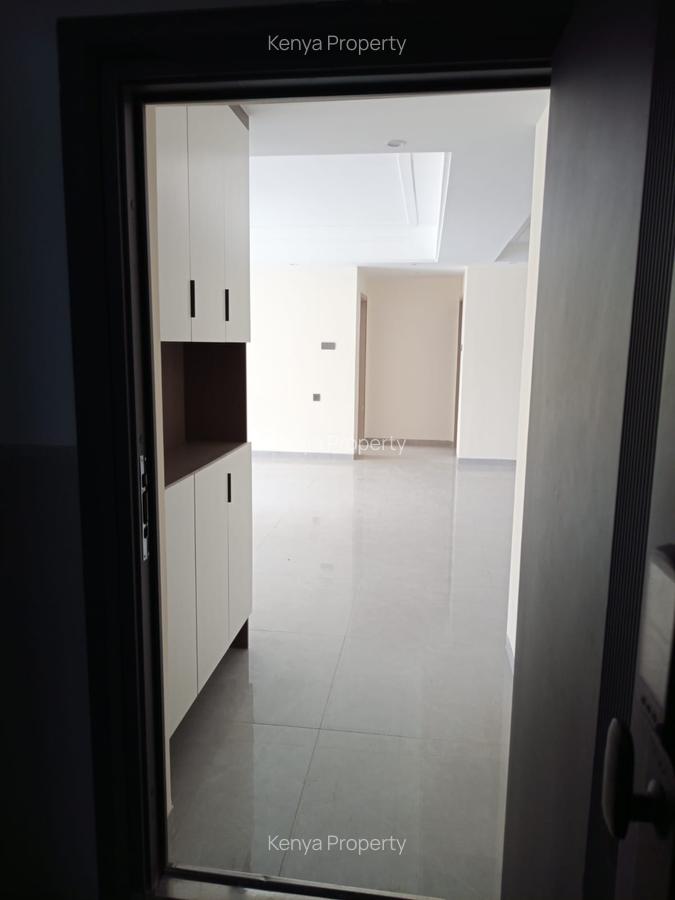 2 Bed Apartment with Swimming Pool at Wood Avenue - 2