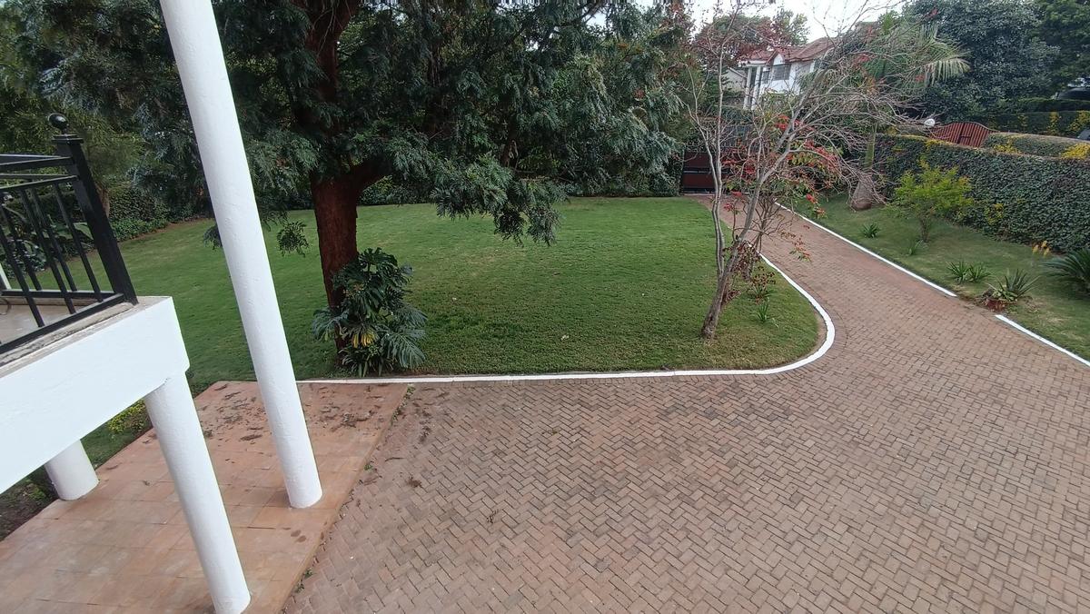 4 Bed House with En Suite at Karen Plains - 3