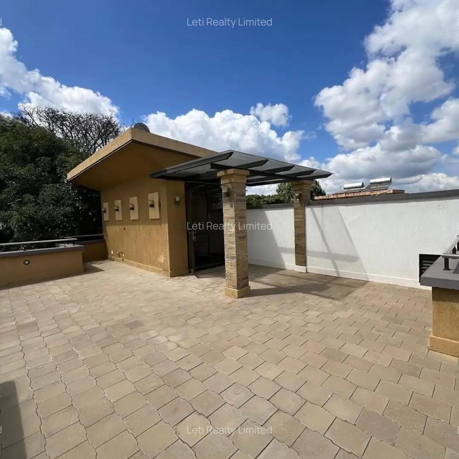 5 Bed Townhouse with En Suite in Lavington - 11