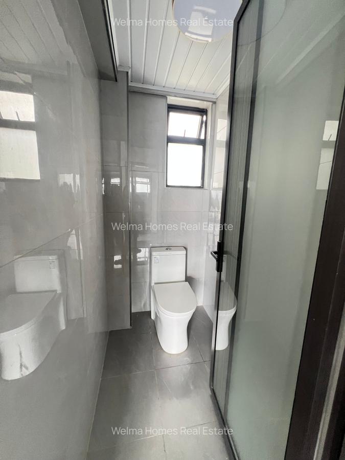 2 Bed Apartment with En Suite in Kilimani - 14