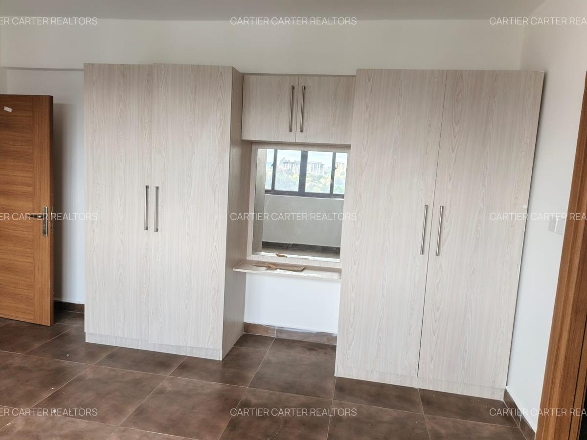 3 Bed Apartment with En Suite in Westlands Area - 13