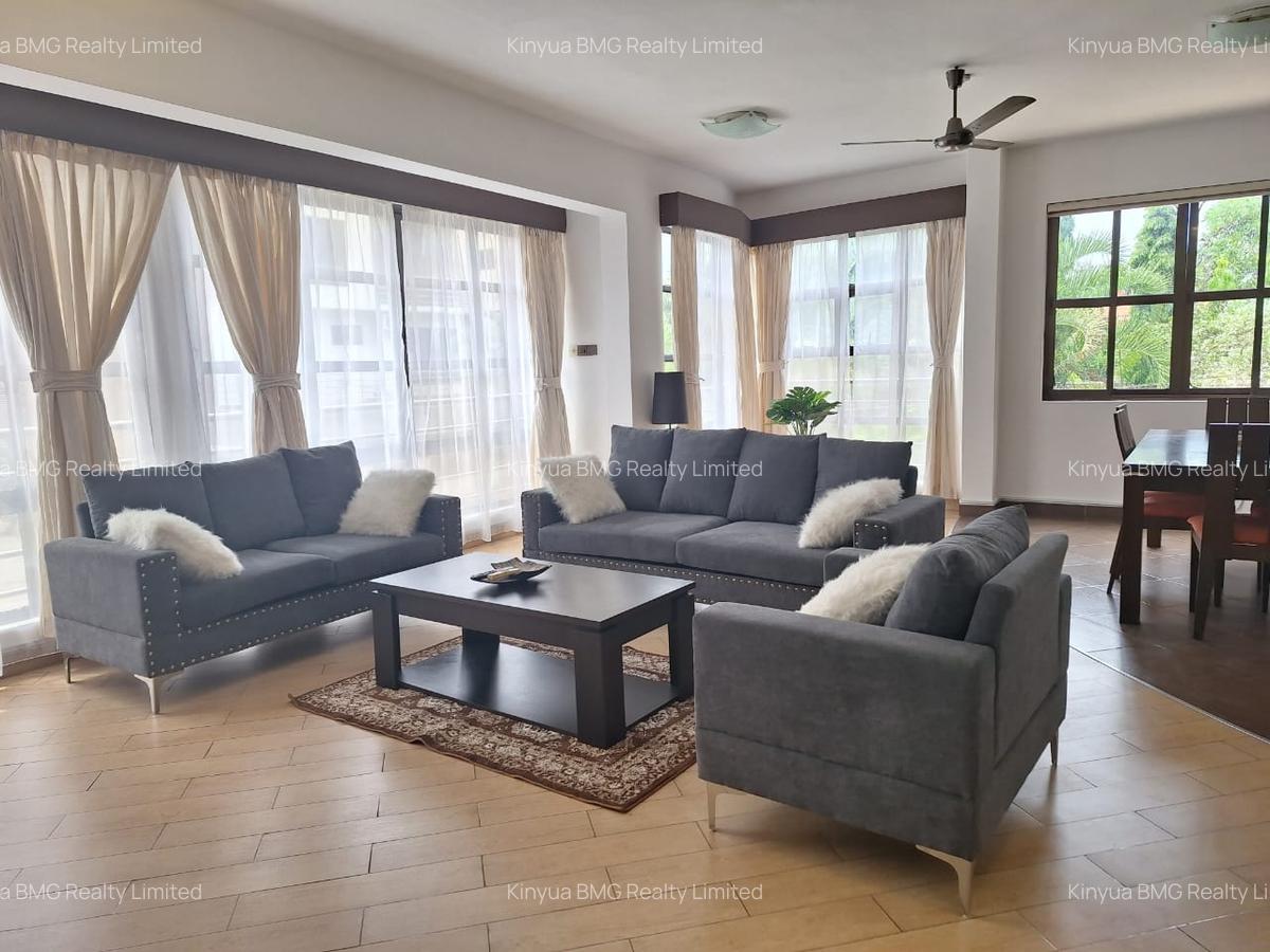 Serviced 2 Bed Apartment with En Suite at Beach Road - 2