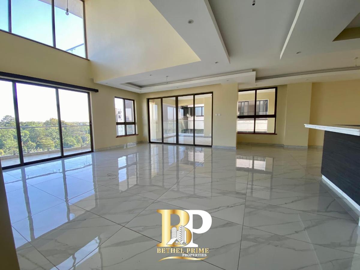 4 Bed Apartment with En Suite in General Mathenge - 2