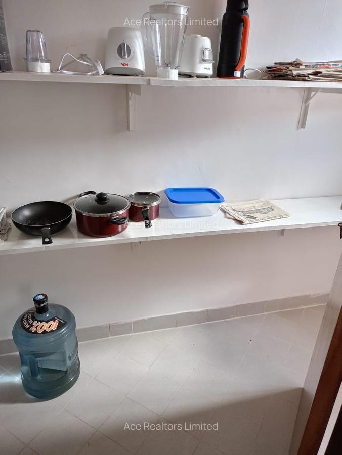 Furnished 3 Bed Apartment with En Suite at Rhapta Road - 7