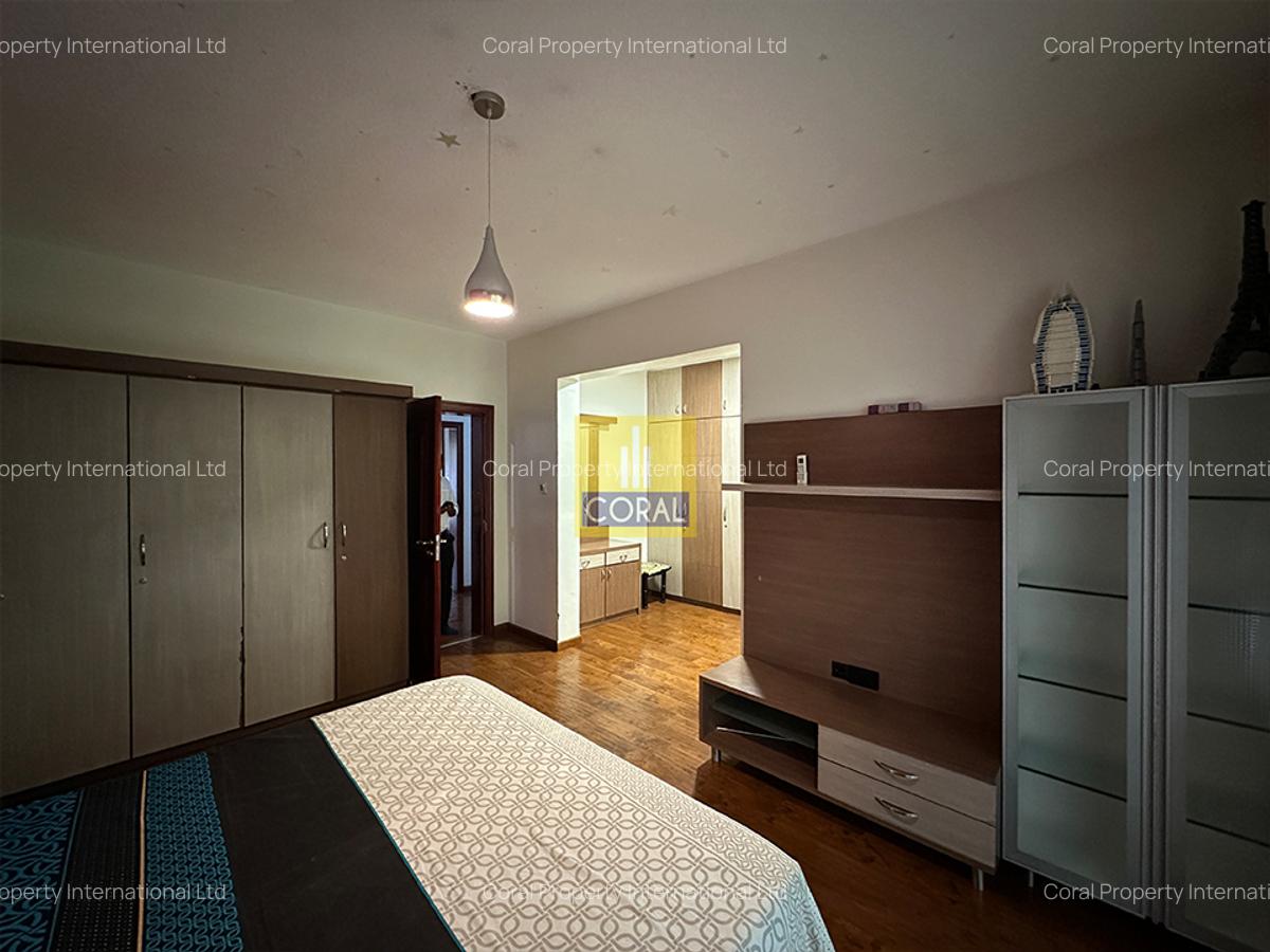 5 Bed Apartment in Rhapta Road - 12