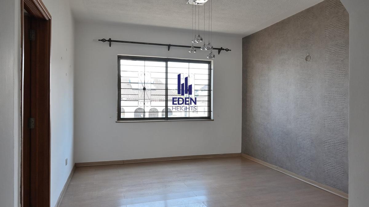 3 Bed Apartment with En Suite in Rhapta Road - 2