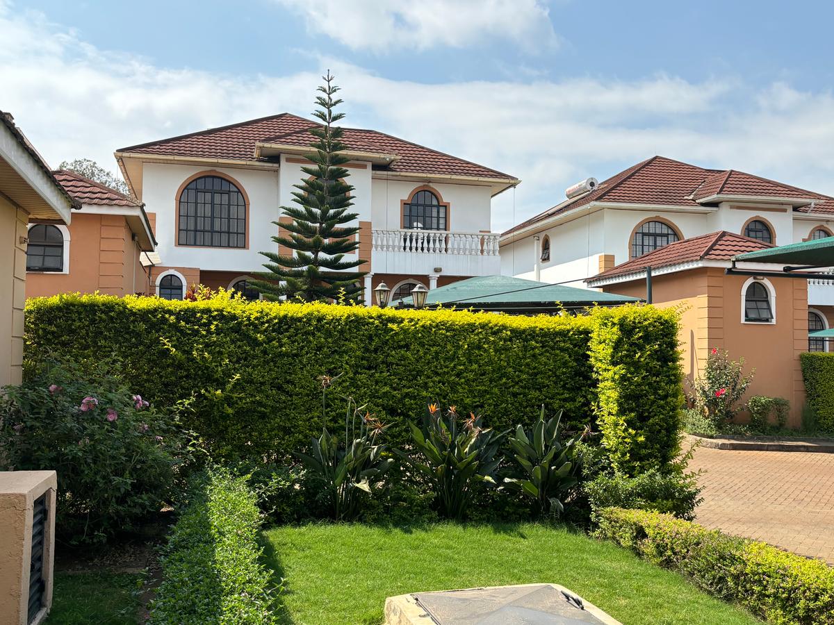 3 Bed Villa with En Suite in Kiambu Road - 19