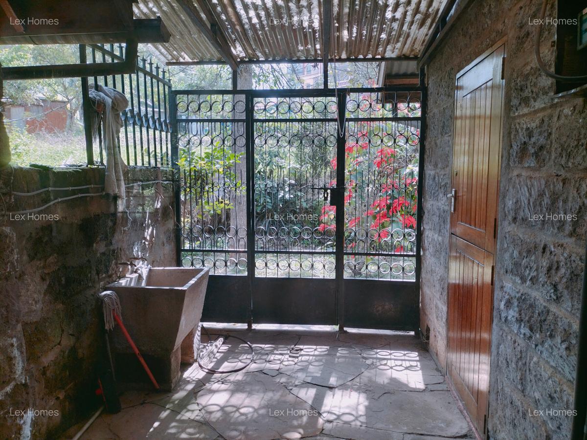 3 Bed House with En Suite at Mayor Road - 7