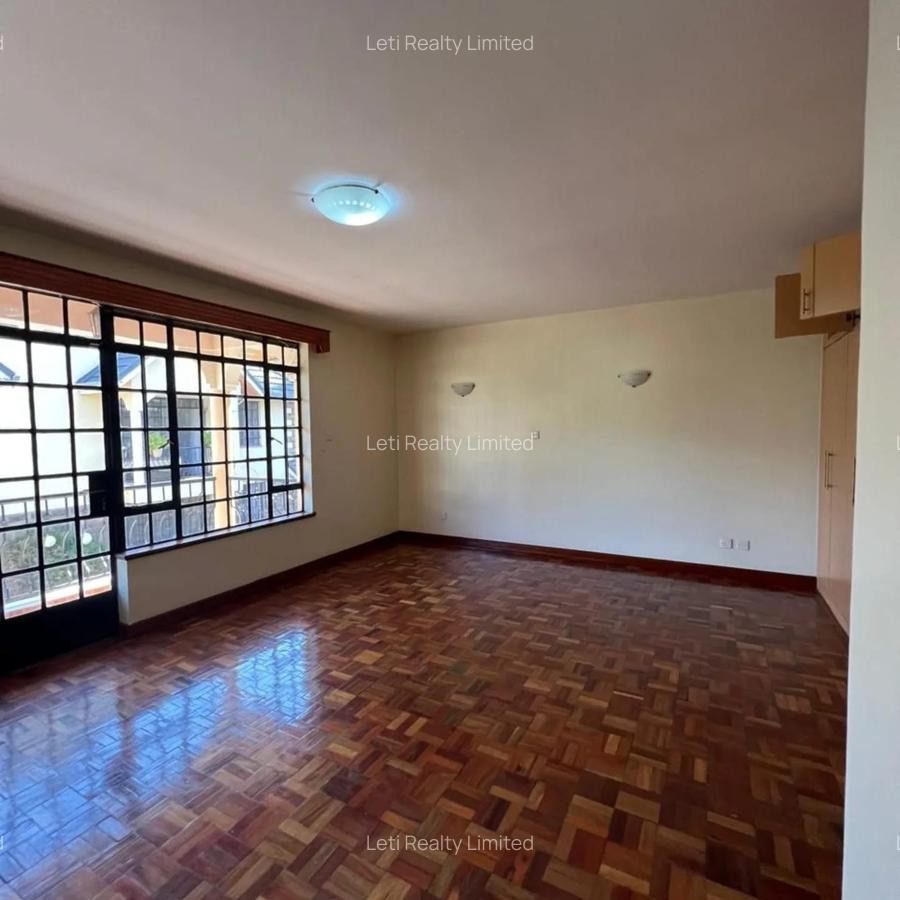 5 Bed Townhouse with En Suite in Kileleshwa - 10