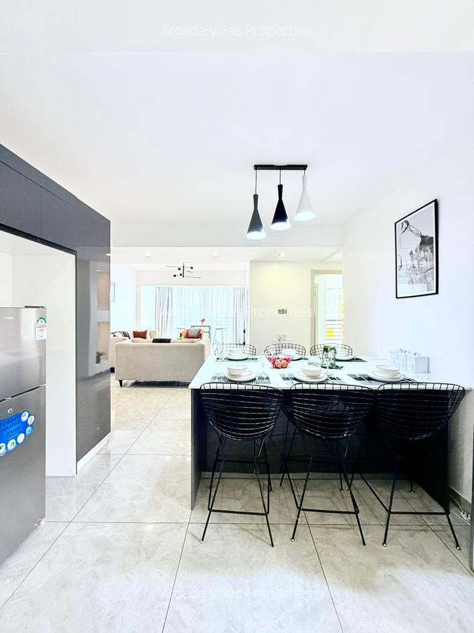 Serviced 3 Bed Apartment with En Suite in Kilimani - 10