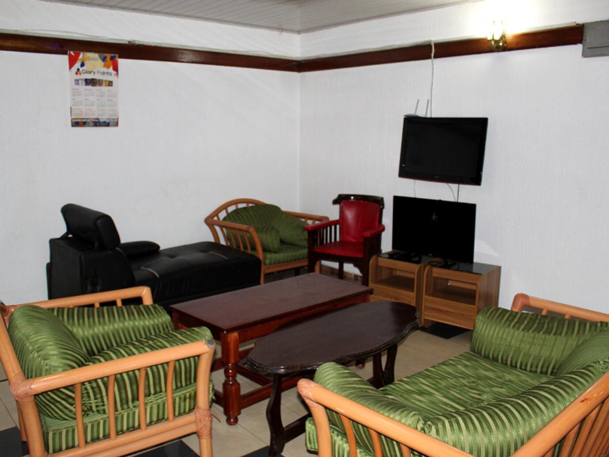 Furnished Commercial Property with Parking in Ngara - 14