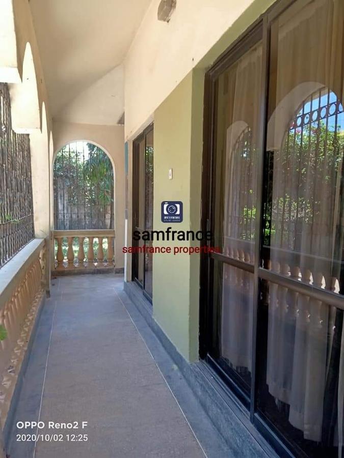 4 Bed Townhouse with En Suite at Beach Road - 4